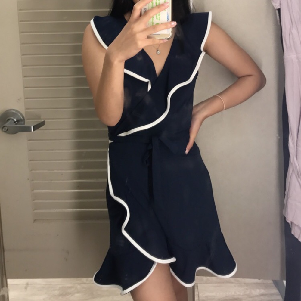 Float wrap dress
